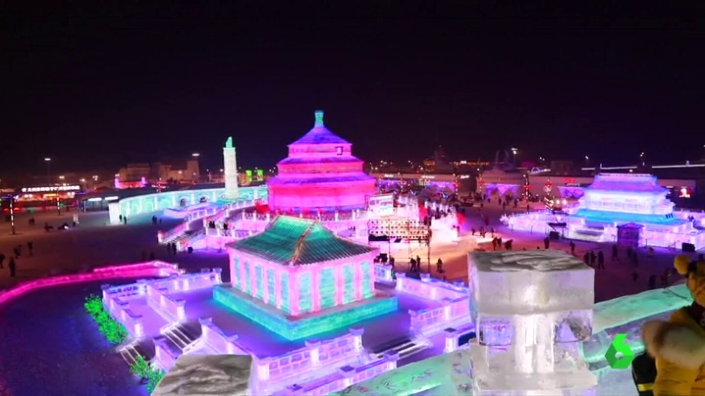 Comienza en China el mayor festival de esculturas de hielo del mundo