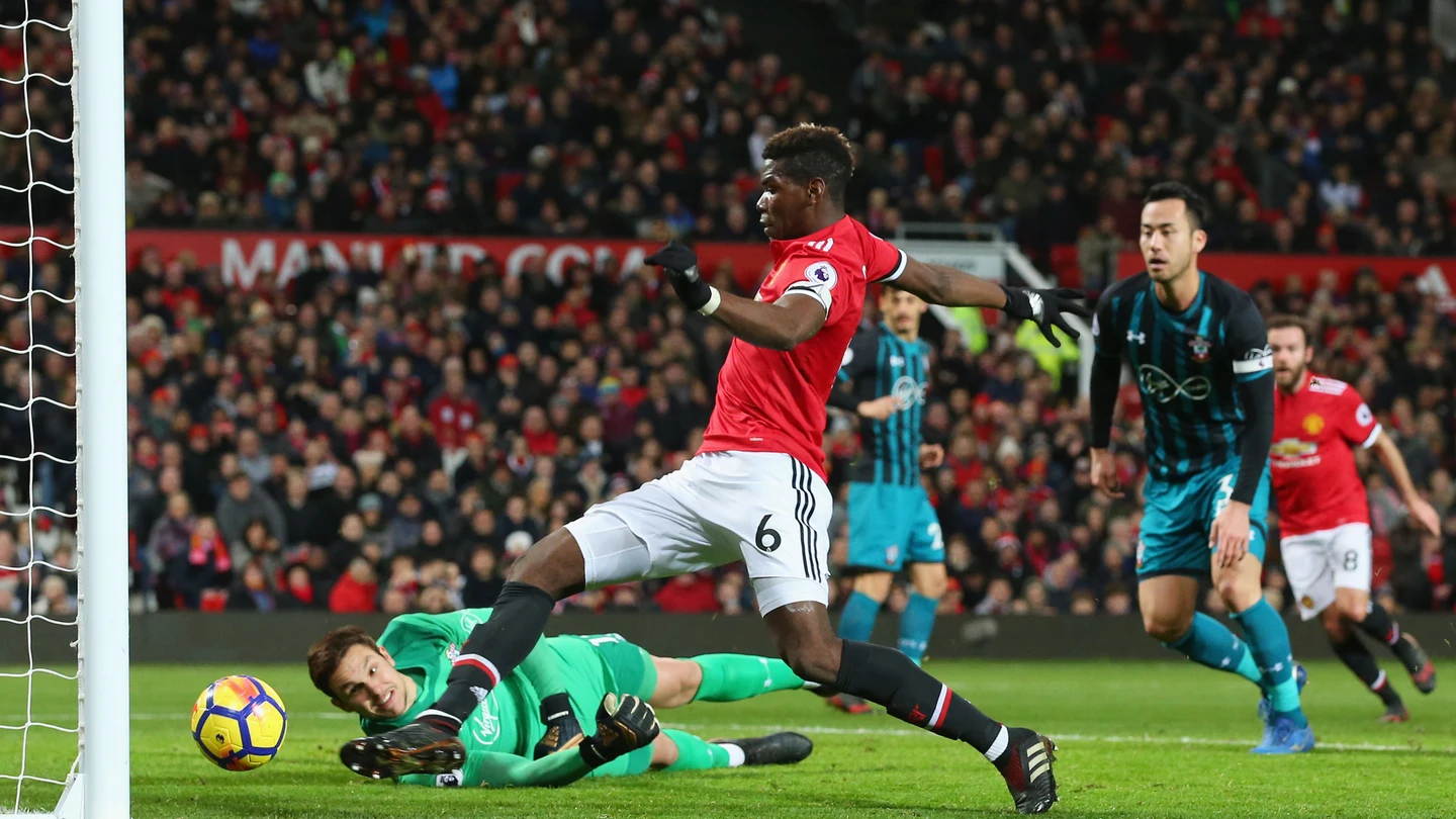 Pogba en una ocsaión de gol Pogba en una ocsaión de gol