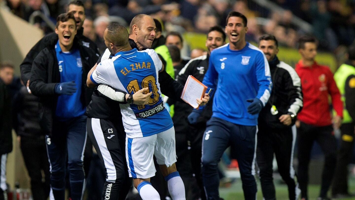 El Zhar celebra su gol ante el Villarreal