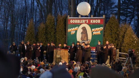 Qué sería un viaje a Punxsutawney sin visitar a Phil. Llega el día de la marmota 