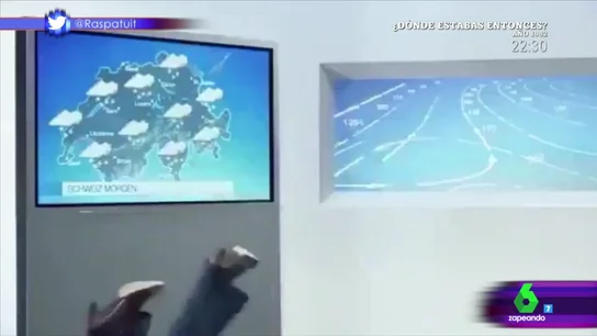 Una periodista cae en directo Una periodista cae en directo