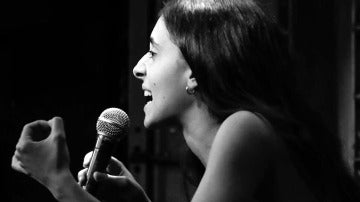 Alejandra Martínez de Miguel en el 'Poetry Slam' 