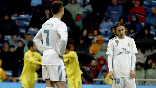 Cristiano y Modric se lamentan tras el gol del Villarreal Cristiano y Modric se lamentan tras el gol del Villarreal