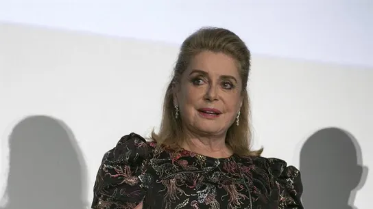 La actriz Catherine Deneuve La actriz Catherine Deneuve
