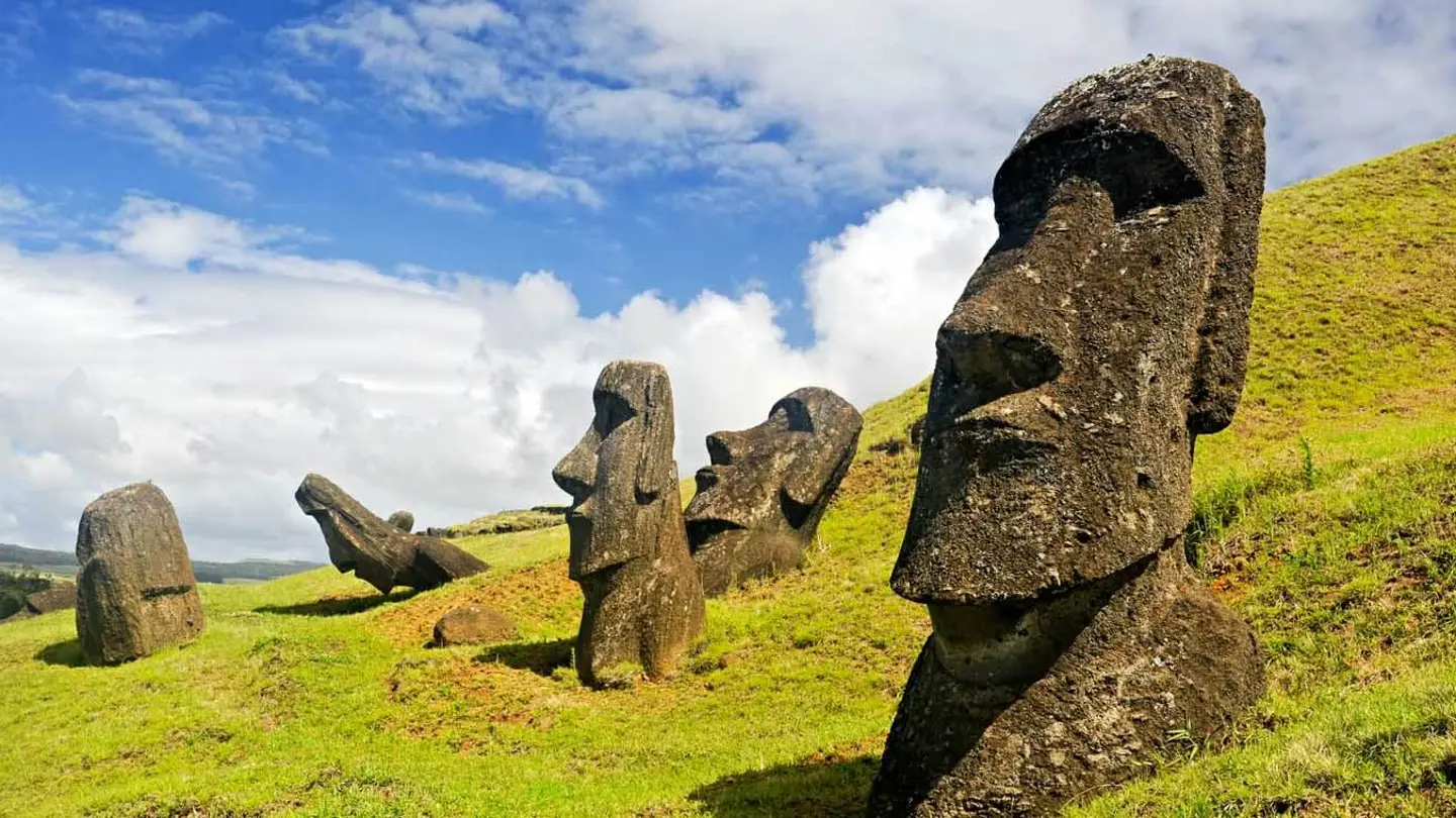 Moais de la Isla de Pascua Moais de la Isla de Pascua