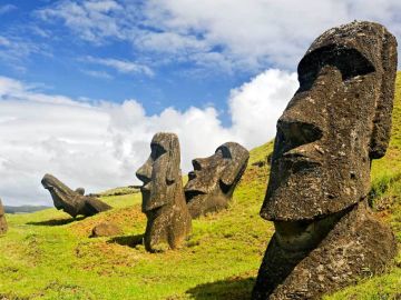 Moais de la Isla de Pascua Moais de la Isla de Pascua