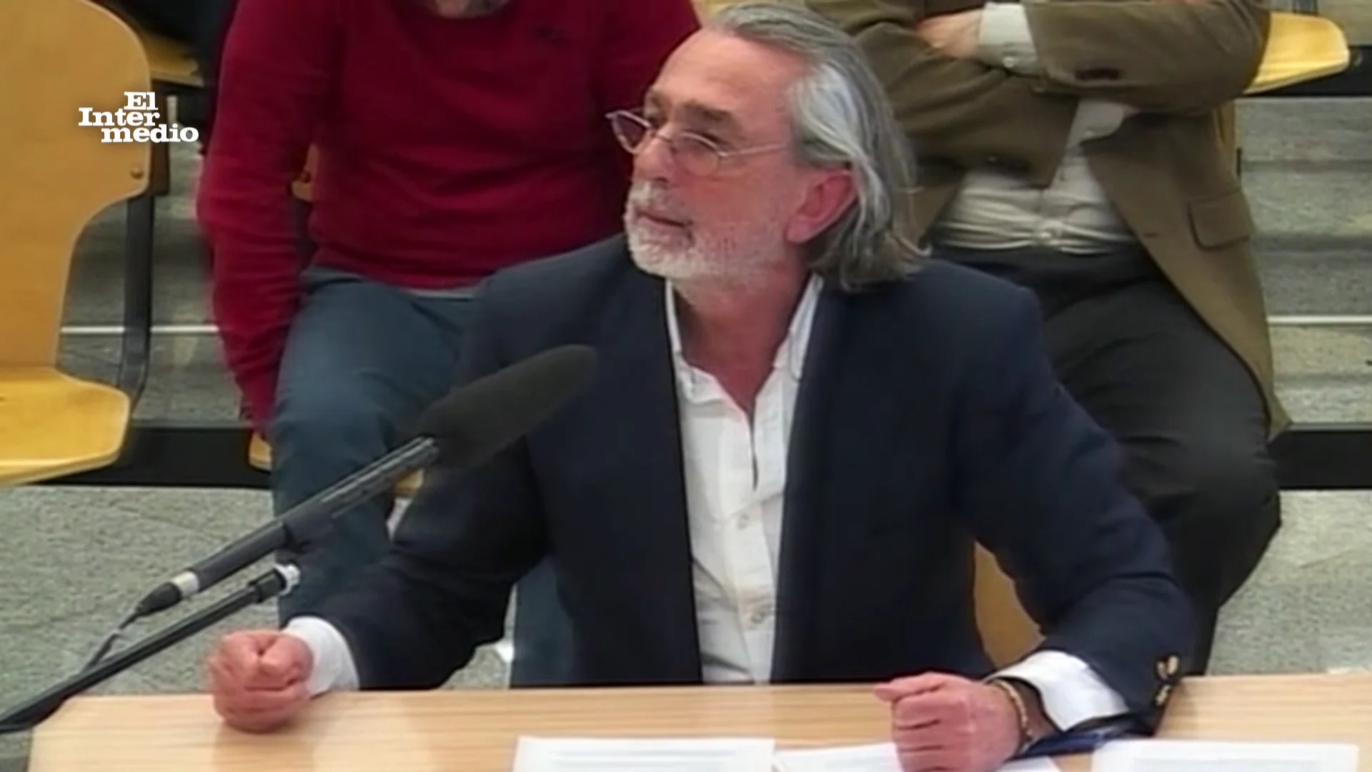 Vídeo manipulado Vídeo manipulado