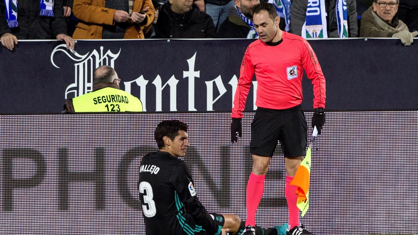 Vallejo, lesionado en el partido de Copa ante el Leganés