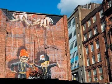Street art in Glasgow Street art in Glasgow