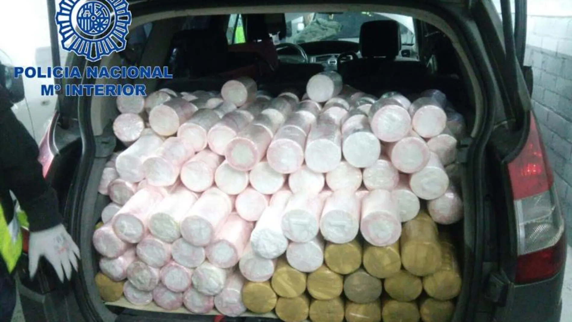 La Policía desarticula una red de tráfico de cocaína e incauta 745 kilos