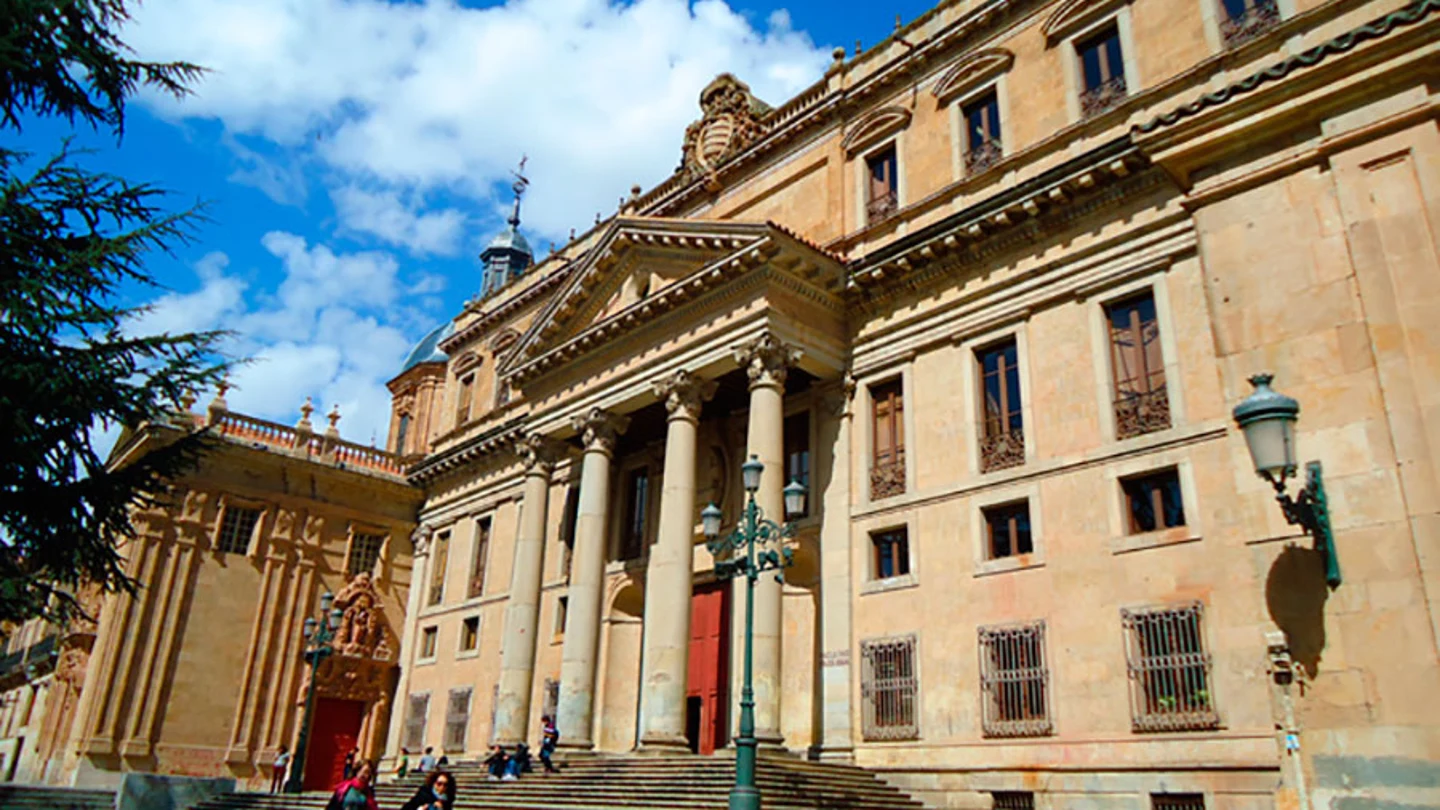 La Universidad de Salamanca La Universidad de Salamanca