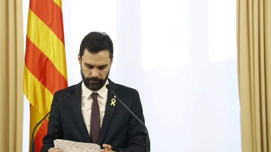 Roger Torrent ante los medios (Archivo) Roger Torrent ante los medios