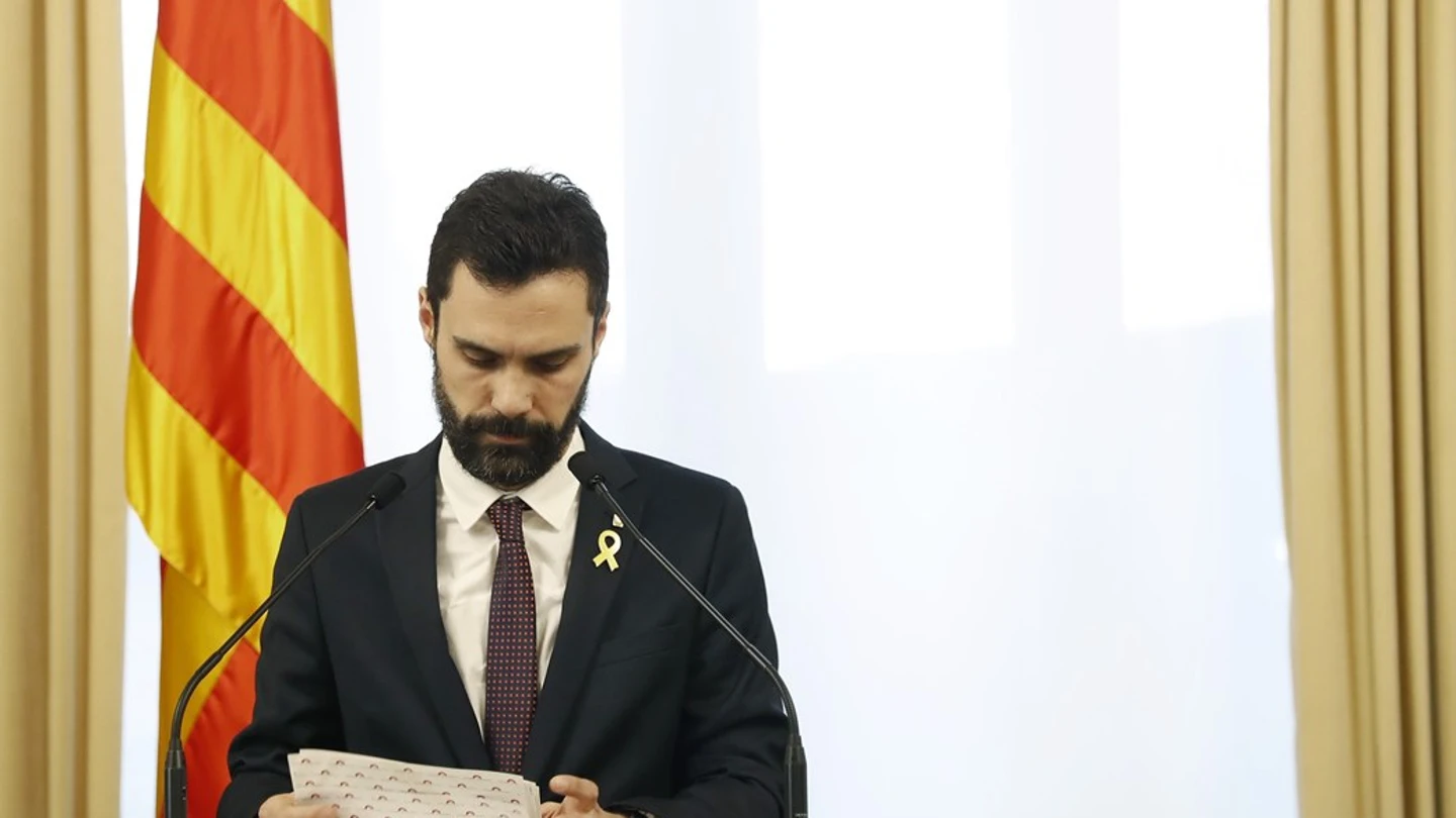 Roger Torrent ante los medios (Archivo) Roger Torrent ante los medios