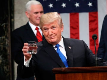 Donald Trump en su discurso sobre el Estado de la Unión Donald Trump en su discurso sobre el Estado de la Unión