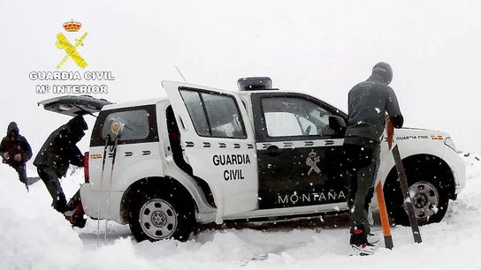 Nevada en el Parque Nacional de El Teide Nevada en el Parque Nacional de El Teide