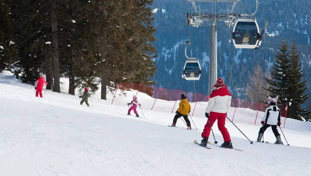 Alerta por la falta de nieve en las pistas de esquí