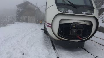La nevada obliga a detener un tren en Álava