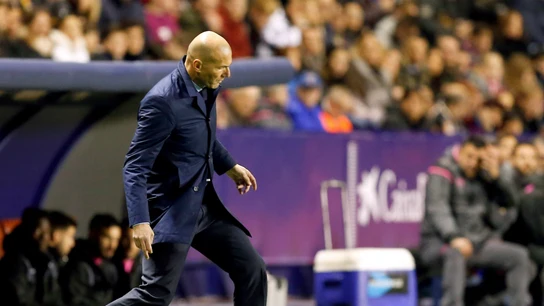 Zidane, ante el Levante Zidane, ante el Levante