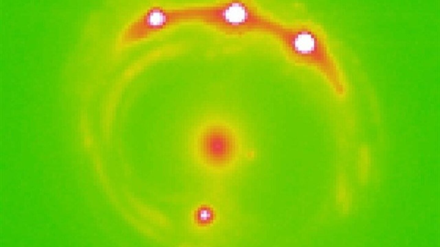 Primeros planetas exogal&aacute;cticos descubiertos