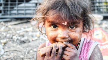 Imagen de archivo de una niña india