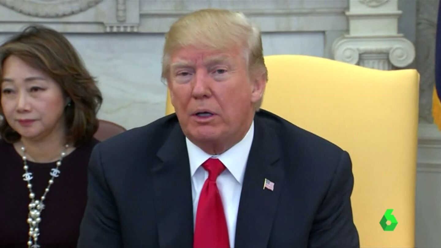 Donald Trump acusa al FBI de politizar la investigaci&oacute;n del 'Rusiagate' desclasificando un documento comprometedor