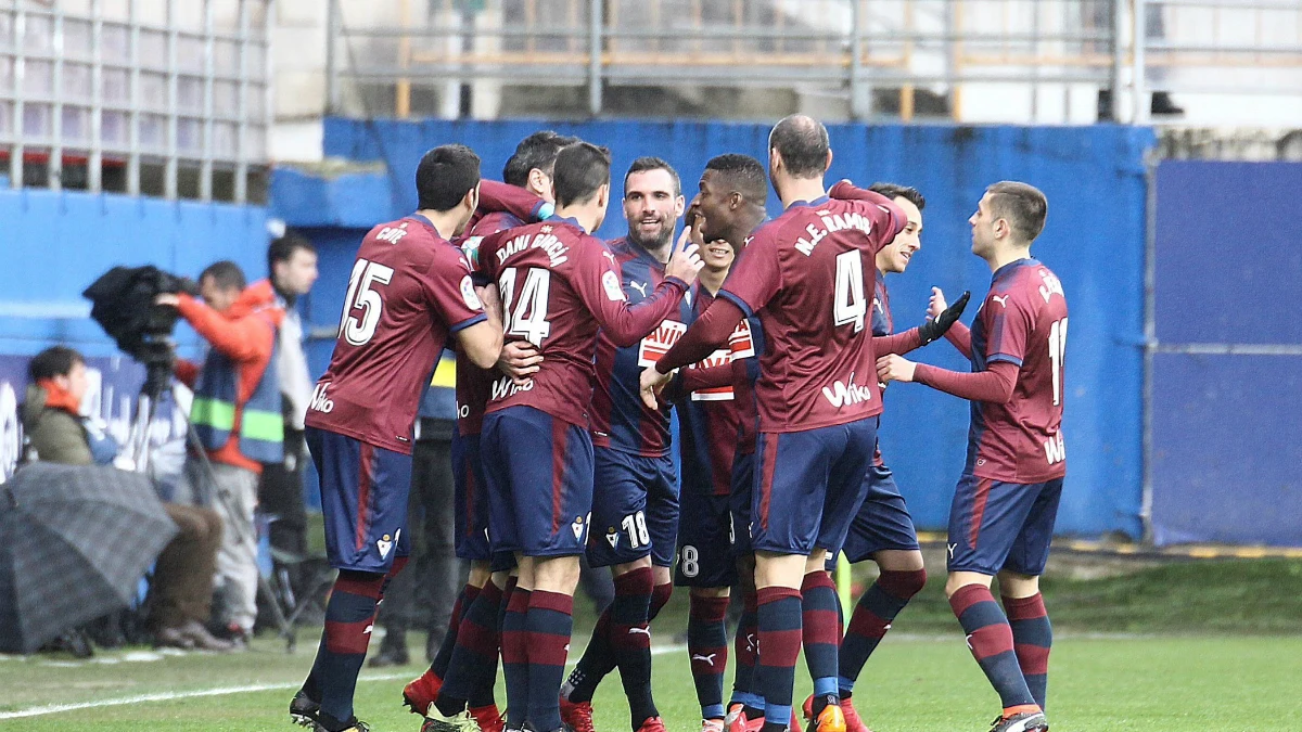 El Eibar celebra un gol