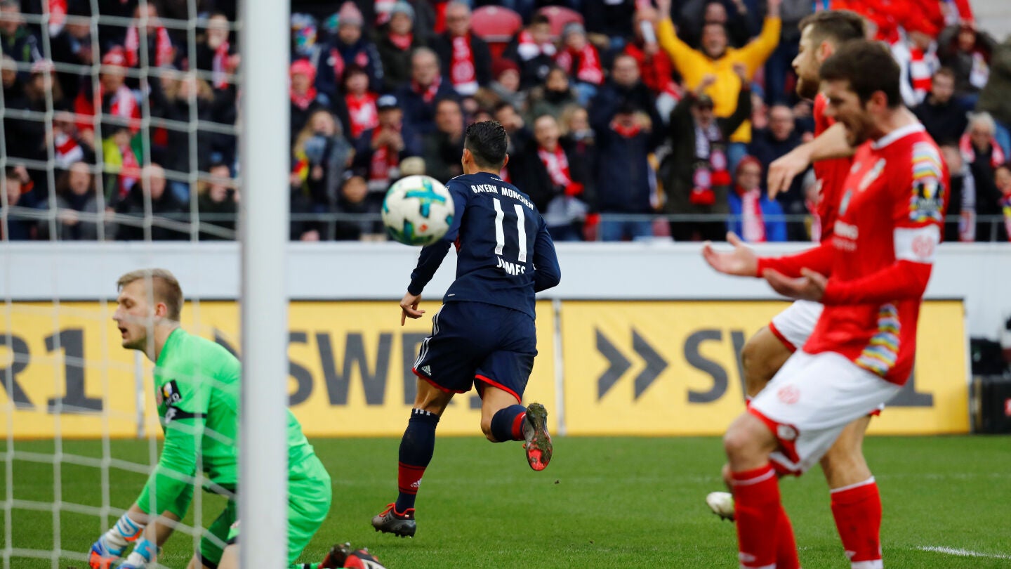 James Rodr&iacute;guez celebrando un gol
