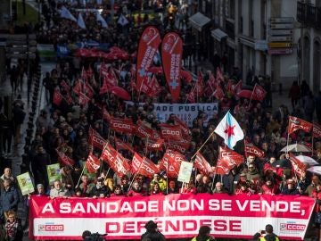 Manifestación convocada por distintas plataformas en defensa de la sanidad pública Manifestación convocada por distintas plataformas en defensa de la sanidad pública