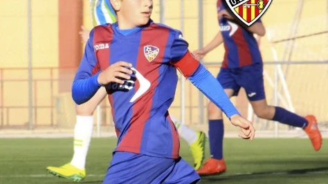 Nacho Barberá, jugador del equipo cadete de la UD Alzira