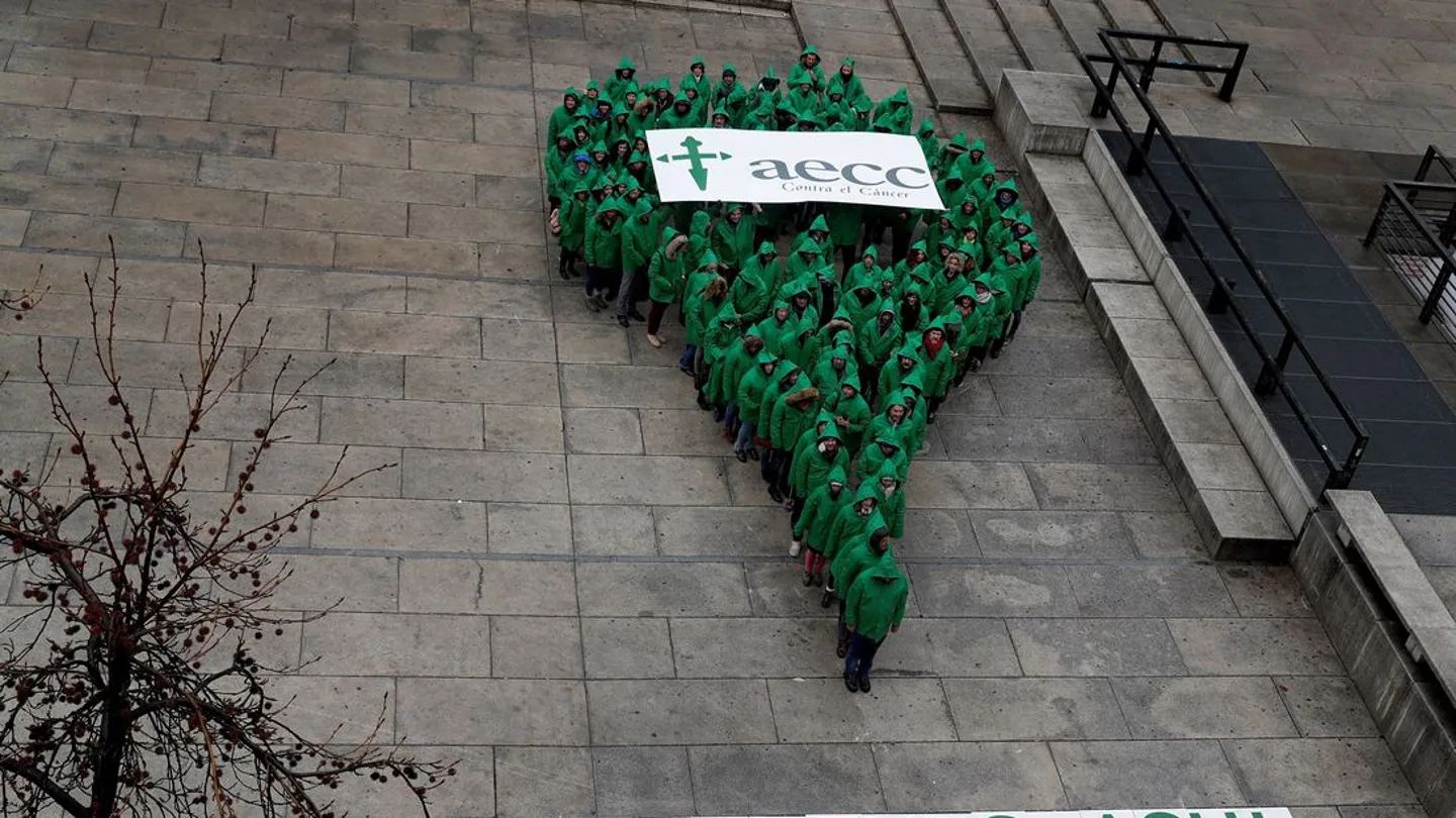 La AECC recuerda a los pacientes con cáncer que no están solos La AECC recuerda a los pacientes con cáncer que no están solos