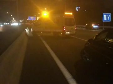 Herido muy grave un hombre de 47 años al ser atropellado cuando intentaba cruzar la A-2 Herido muy grave un hombre de 47 años al ser atropellado cuando intentaba cruzar la A-2