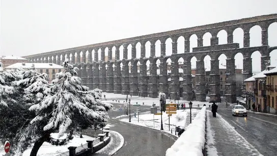 Día de nieve en Segovia Día de nieve en Segovia