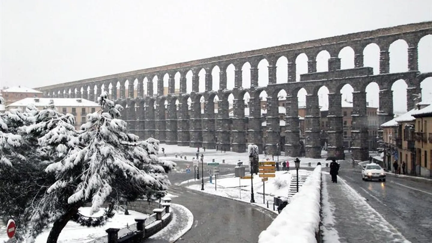 Día de nieve en Segovia Día de nieve en Segovia