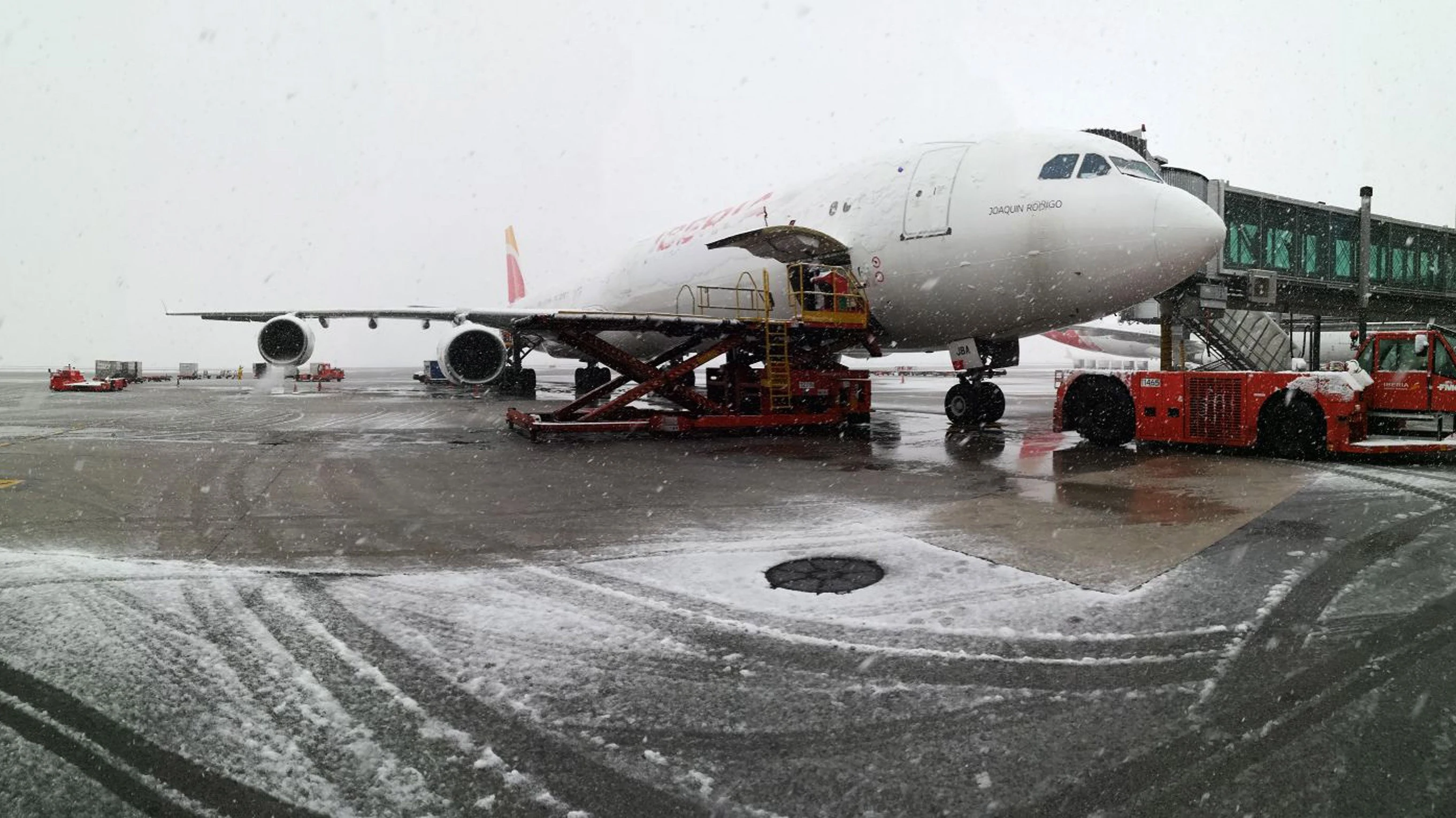 Fotografía facilitada por Iberia del aeropuerto Adolfo Suárez Madrid-Barajas