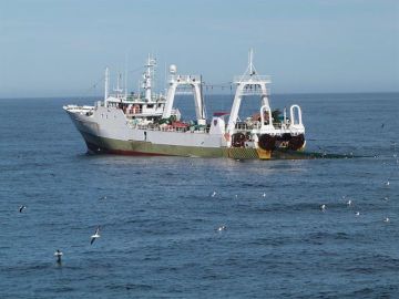 Argentina captura un pesquero español con 320 toneladas de pescado fresco Argentina captura un pesquero español con 320 toneladas de pescado fresco