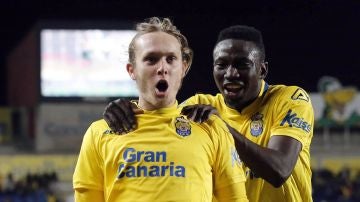 Halilovic celebra su gol con Las Palmas