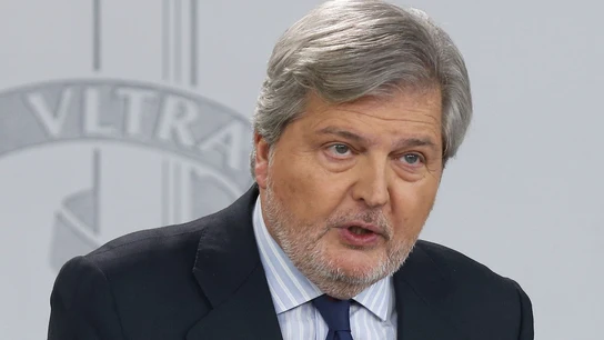 Íñigo Méndez de Vigo, portavoz del Gobierno y ministro de Educación Íñigo Méndez de Vigo, portavoz del Gobierno y ministro de Educación