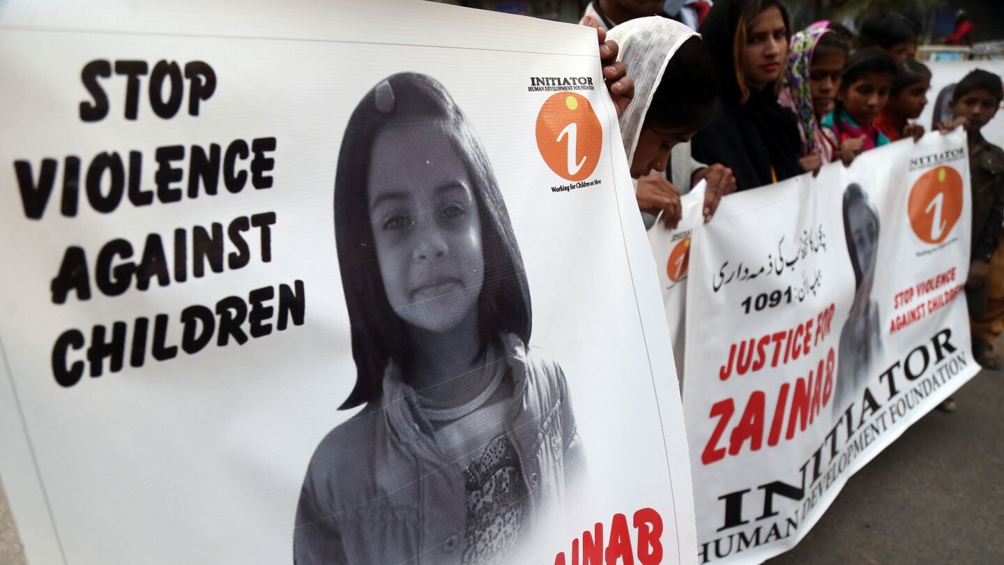 Manifestaci&oacute;n por Zainab Ansari en Pakistan