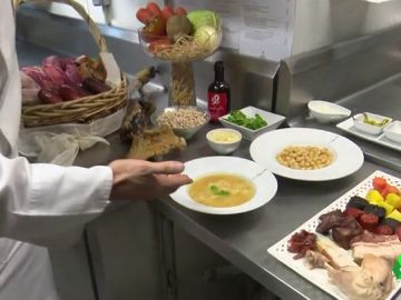 Cocido tradicional, vegano, vegetariano o bajo en grasas: la ruta del Cocido Madrileño es apta para todos los paladares Cocido tradicional, vegano, vegetariano o bajo en grasas: la ruta del Cocido Madrileño es apta para todos los paladares