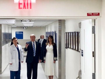 Donald Trump y Melania Trump en el hospital de Florida Donald Trump y Melania Trump en el hospital de Florida