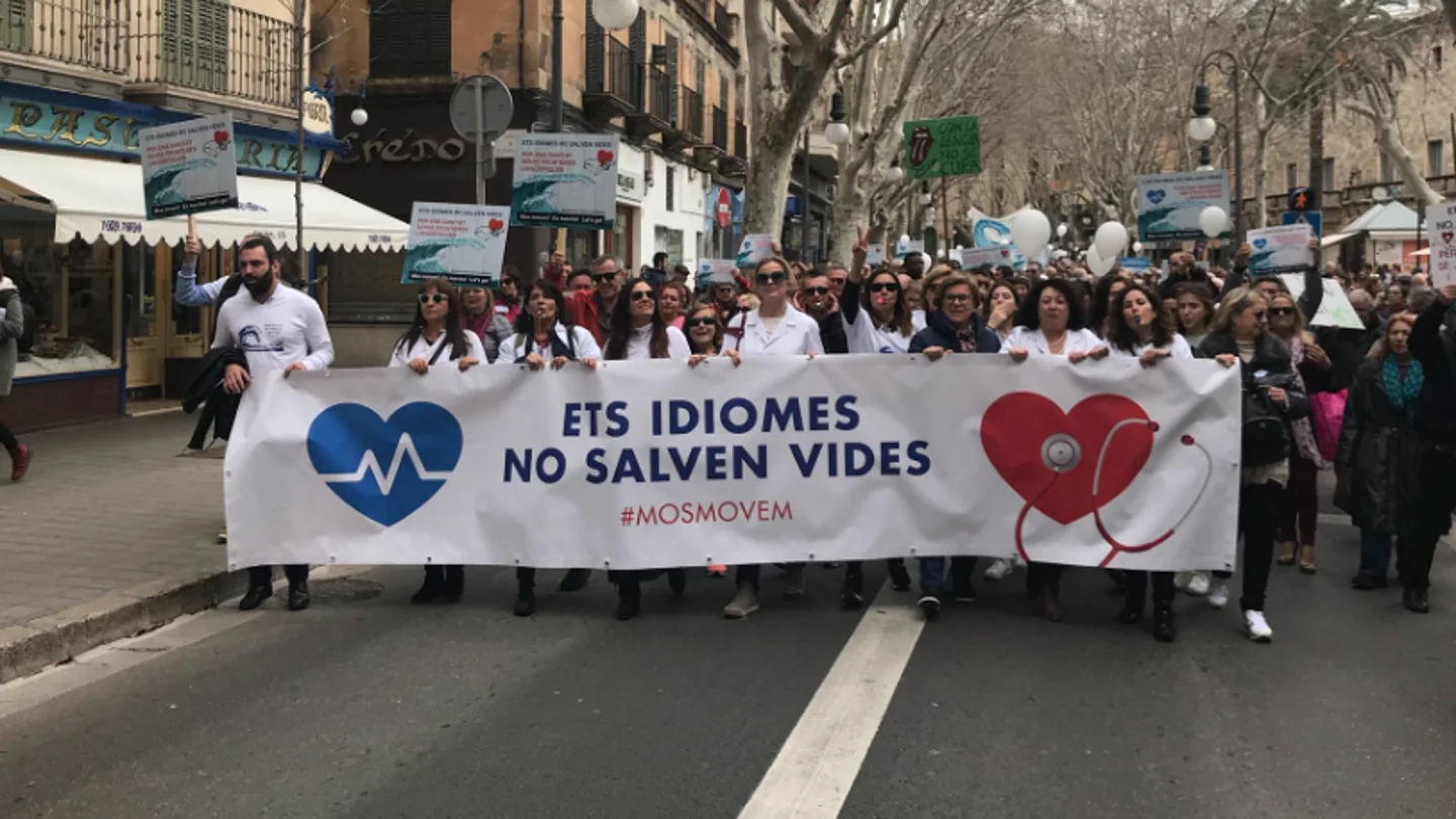 Manifestantes de 'Mos Movem' en Palma Manifestantes de 'Mos Movem' en Palma
