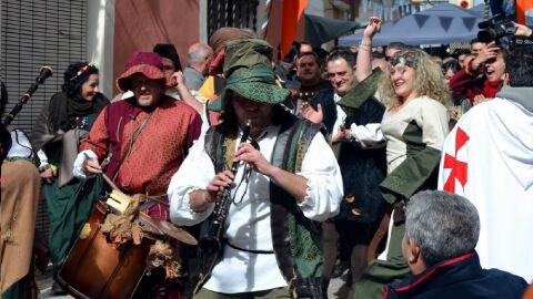 Viaja al pasado como protagonista de las Fiestas del Medievo de Villena