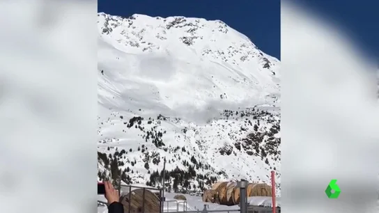 Dos heridos leves en un alud a 2.500 metros de altitud en Suiza Dos heridos leves en un alud a 2.500 metros de altitud en Suiza