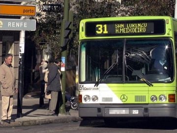 Imagen de una parada de autobús en Vigo Imagen de una parada de autobús en Vigo