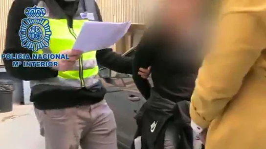 Detenidos en Valencia tras sustraer a un menor Detenidos en Valencia tras sustraer a un menor