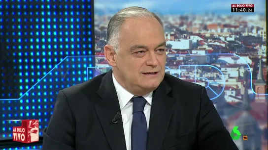 González Pons apoya la letra del himno de España compuesta por Marta Sánchez González Pons apoya la letra del himno de España compuesta por Marta Sánchez