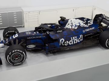 El RB14, el nuevo monoplaza de Red Bull para 2018 El RB14, el nuevo monoplaza de Red Bull para 2018