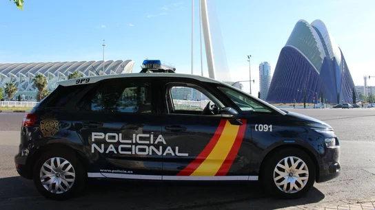 Coche de la Policía Nacional Coche de la Policía Nacional