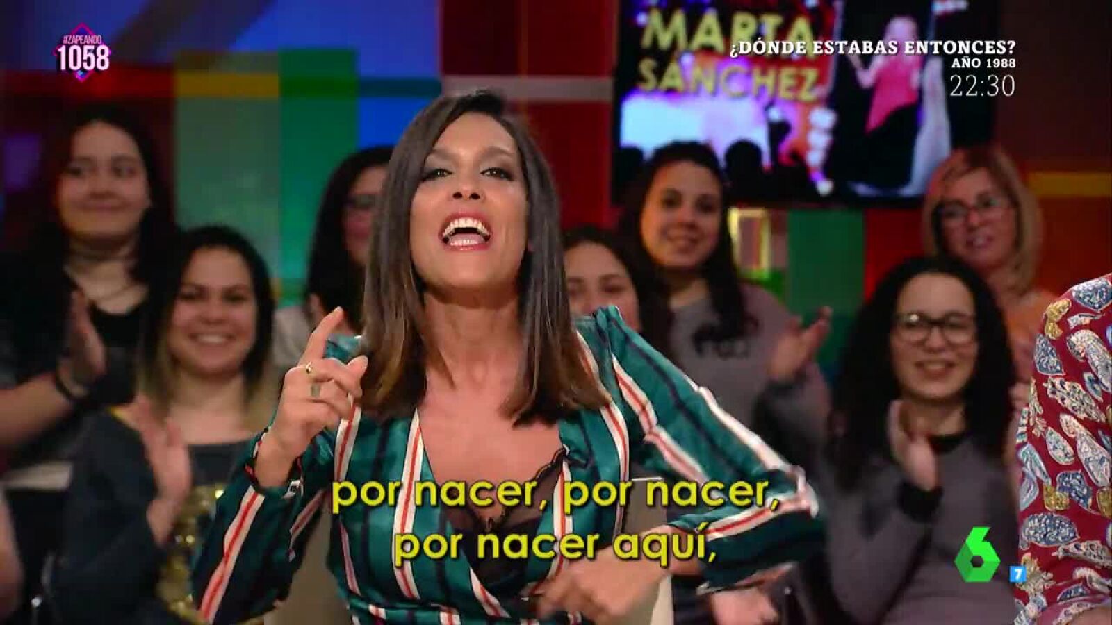Lorena Castell versiona la letra del himno de Espa&ntilde;a de Marta S&aacute;nchez