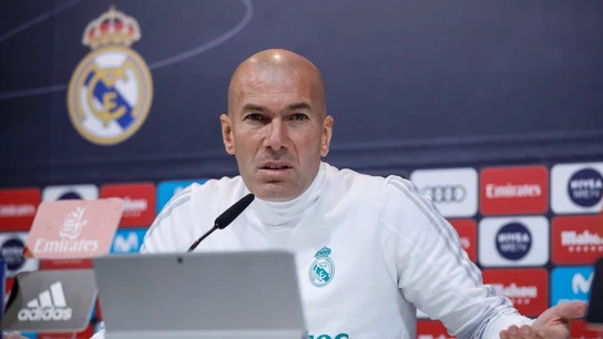 Zinedine Zidane, en rueda de prensa Zinedine Zidane, en rueda de prensa